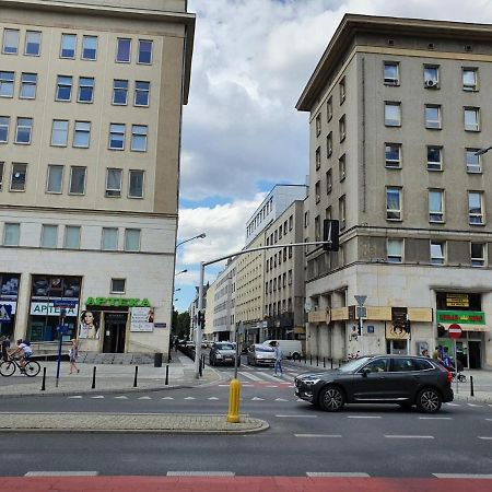 Jasna Hotelik Self Check-In Varsó Kültér fotó